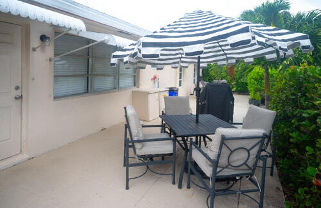 235 NW 46th Avenue B, Delray Beach, FL 33445