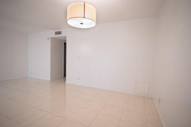 235 NW 46th Avenue B, Delray Beach, FL 33445