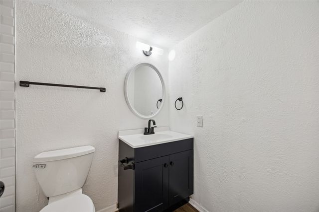 4044 Buena Vista Street 205, Dallas, TX 75204