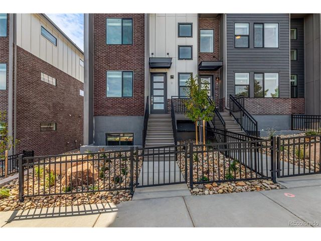 35 Ascent Trl, Englewood, CO 80112