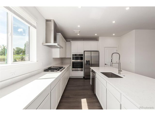 35 Ascent Trl, Englewood, CO 80112