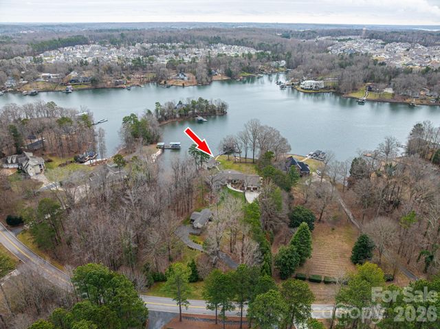 4485 River Oaks Road, Lake Wylie, SC 29710