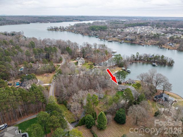 4485 River Oaks Road, Lake Wylie, SC 29710