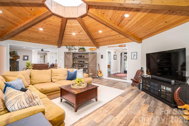 4485 River Oaks Road, Lake Wylie, SC 29710