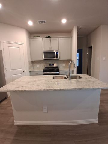 4000 Marble Falls, Farmersville, TX 75442