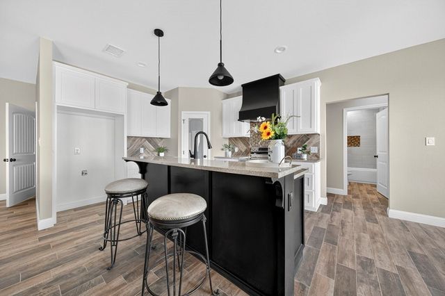 2201 S County Rd 1059, Midland, TX 79706