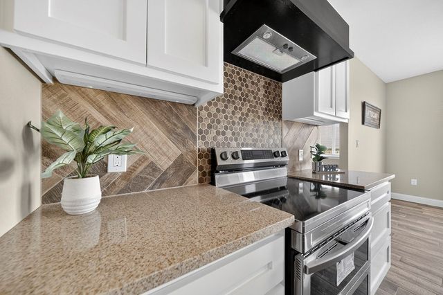 2201 S County Rd 1059, Midland, TX 79706