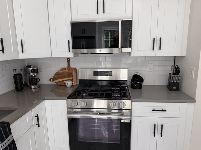 47 Ideal Rd, Worcester, MA 01604
