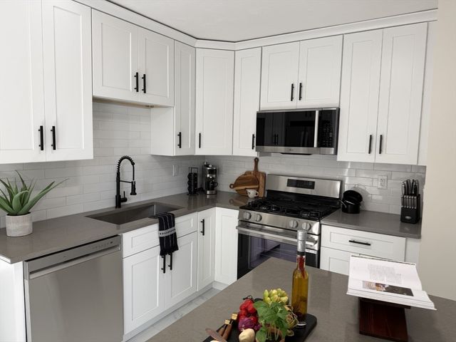 47 Ideal Rd, Worcester, MA 01604