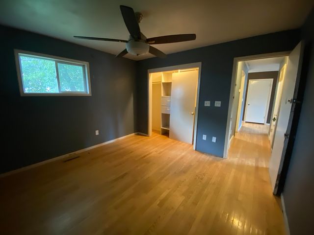 1948 3rd St NW, Minot, ND 58703