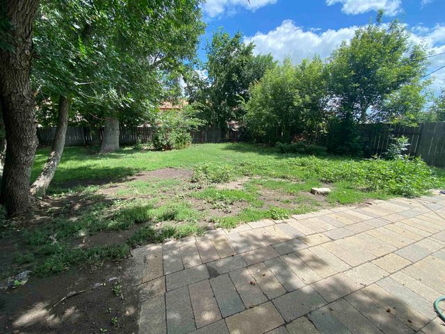 1948 3rd St NW, Minot, ND 58703