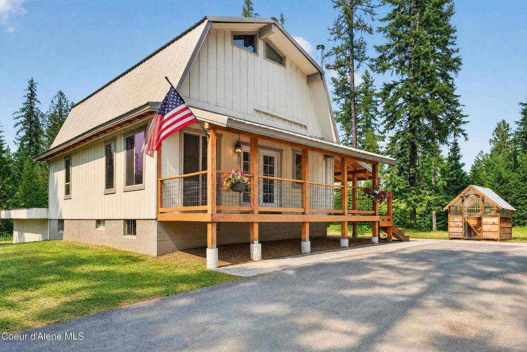77091 South Highway 3, St. Maries, ID 83861 photo 1