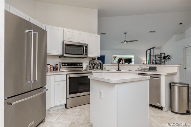 199 Linder Drive, Homosassa, FL 34446