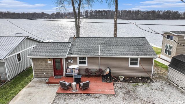 5445 W Warren Street, Silver Lake, IN 46982