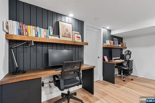 10 Bright Street 1, Jersey City, NJ 07302