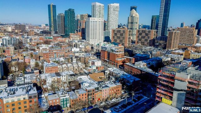 10 Bright Street 1, Jersey City, NJ 07302