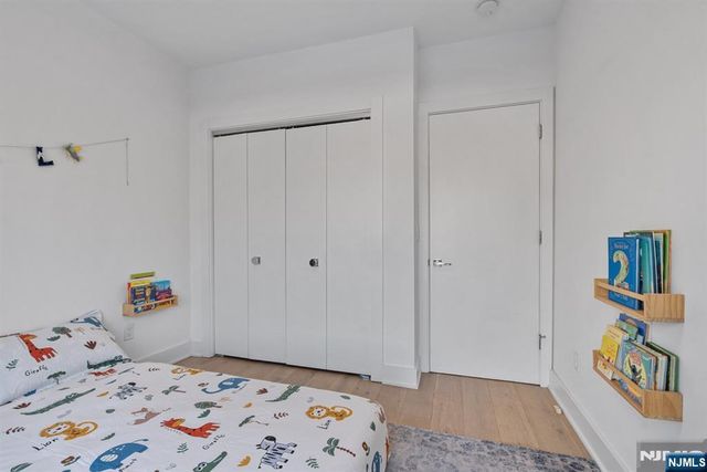 10 Bright Street 1, Jersey City, NJ 07302