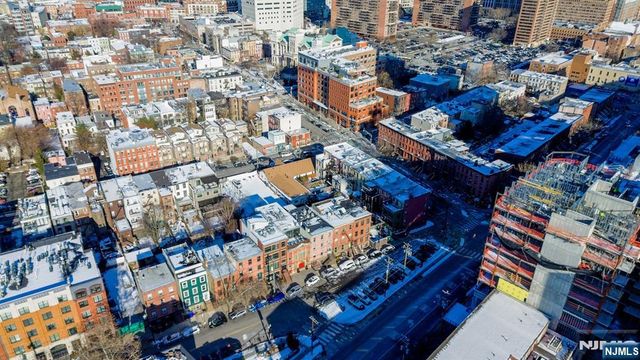 10 Bright Street 1, Jersey City, NJ 07302