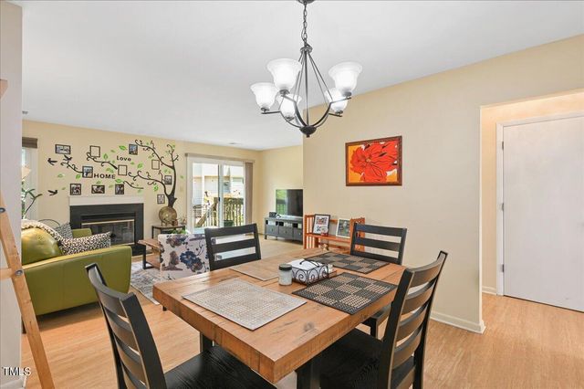 250 S Estes Drive Apt 115, Chapel Hill, NC 27514