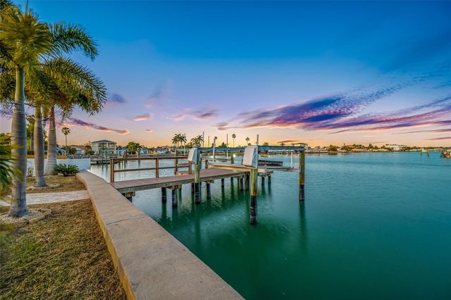 17161 2ND STREET E, North Redington Beach, FL 33708