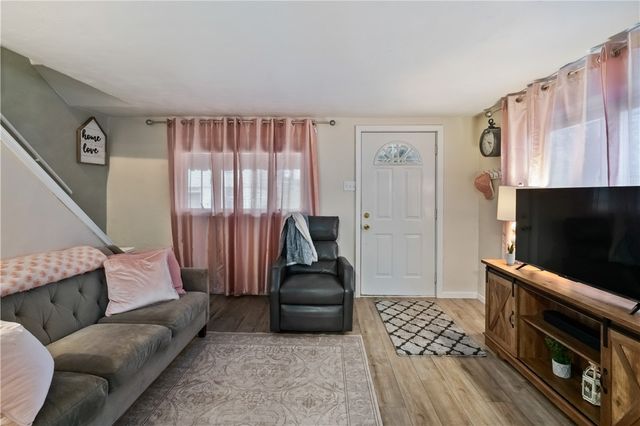 242 S Washington, City Of Greensburg, PA 15601