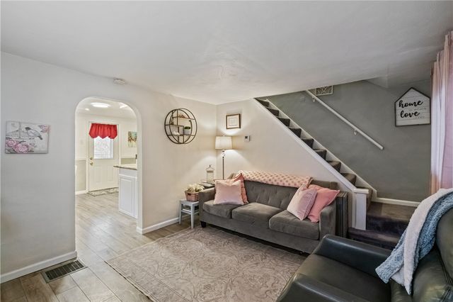 242 S Washington, City Of Greensburg, PA 15601