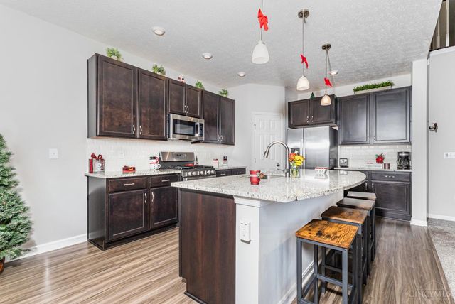 2850 Buckridge Drive, Miami Twp, OH 45233