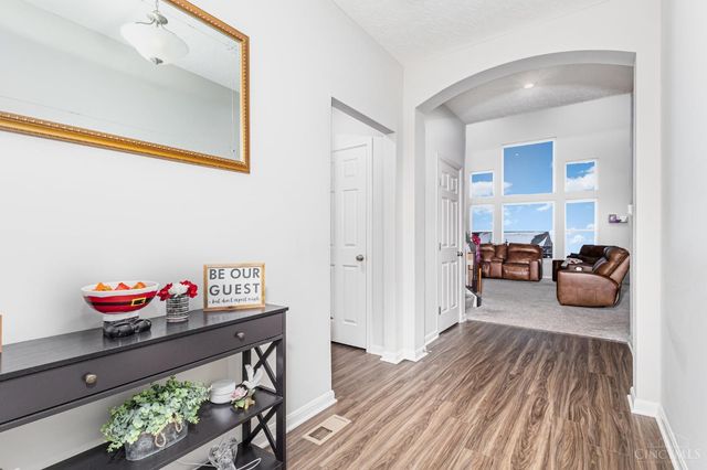 2850 Buckridge Drive, Miami Twp, OH 45233