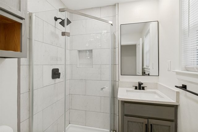 6502 Howard Avenue, Dallas, TX 75227