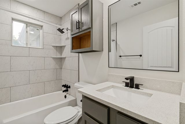 6502 Howard Avenue, Dallas, TX 75227