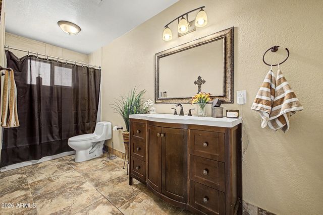 11915 N 79TH Avenue, Peoria, AZ 85345