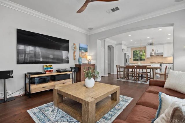 923 Citrine Way, San Diego, CA 92078