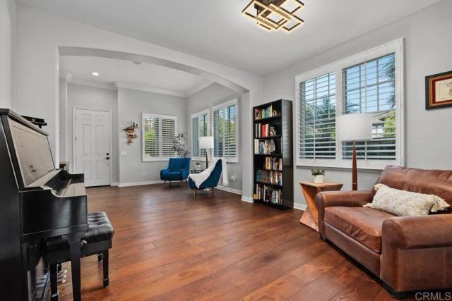 923 Citrine Way, San Diego, CA 92078