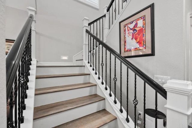 923 Citrine Way, San Diego, CA 92078