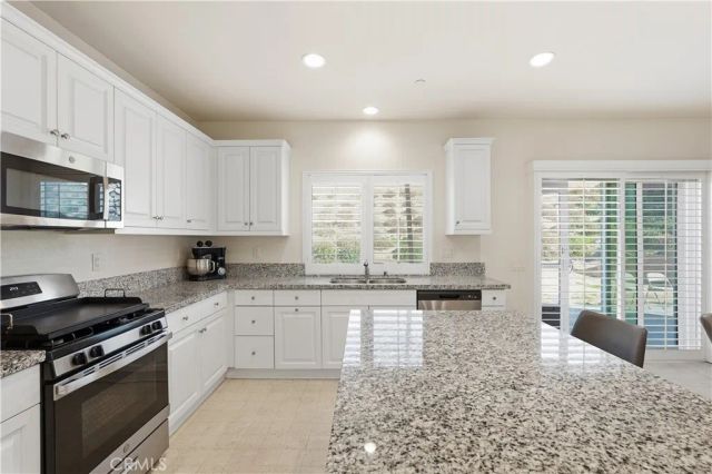 16137 Hamilton Court, Victorville, CA 92394