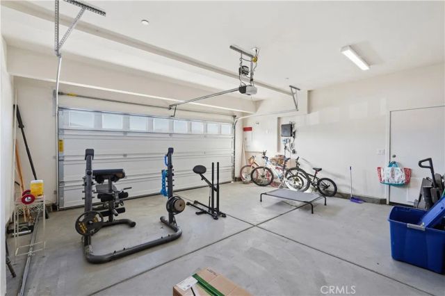 16137 Hamilton Court, Victorville, CA 92394