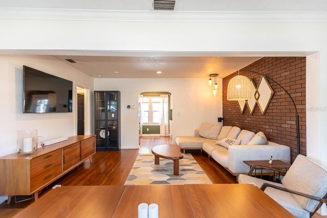 918 PALM DRIVE, Orlando, FL 32803