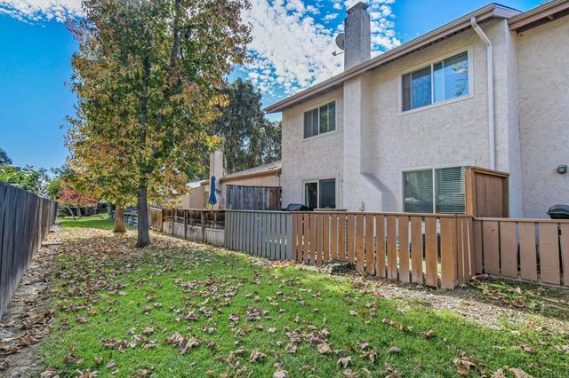 3015 Plaza Leonardo, Bonita, CA 91902