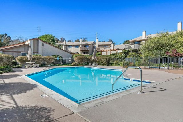 3015 Plaza Leonardo, Bonita, CA 91902