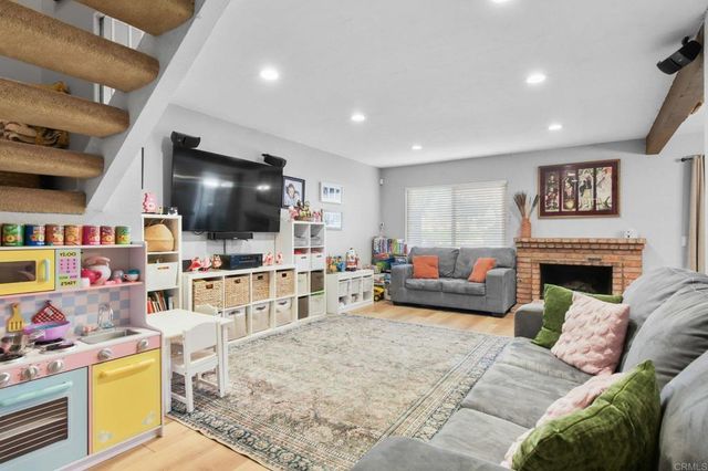 3015 Plaza Leonardo, Bonita, CA 91902