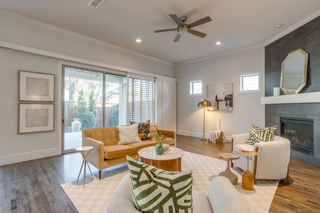 3812 W 5th Street, Fort Worth, TX 76107