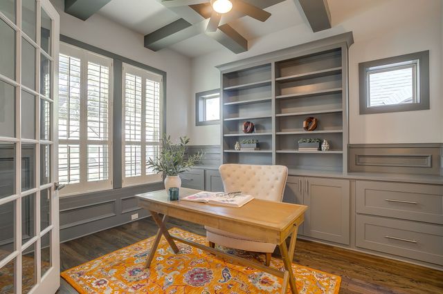 3812 W 5th Street, Fort Worth, TX 76107