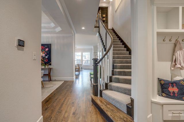 3812 W 5th Street, Fort Worth, TX 76107