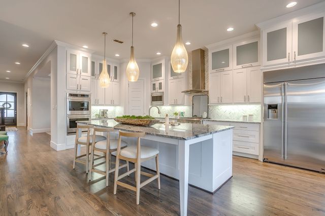 3812 W 5th Street, Fort Worth, TX 76107