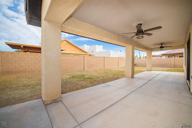1520 N Jennifer Ave, Somerton, AZ 85350