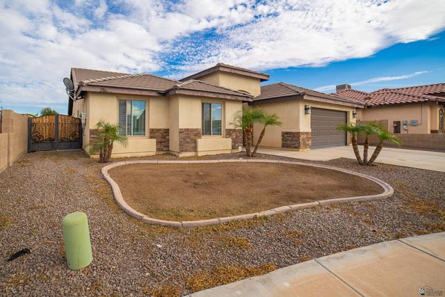 1520 N Jennifer Ave, Somerton, AZ 85350