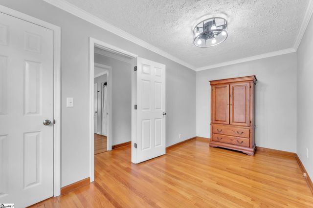 8 Spring Street, Piedmont, SC 29673