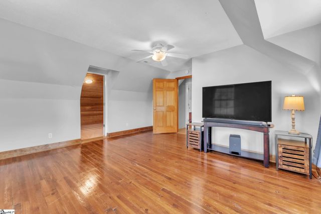 8 Spring Street, Piedmont, SC 29673