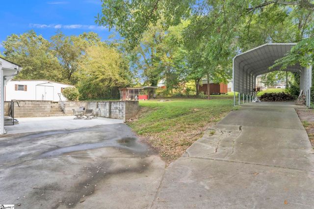 8 Spring Street, Piedmont, SC 29673