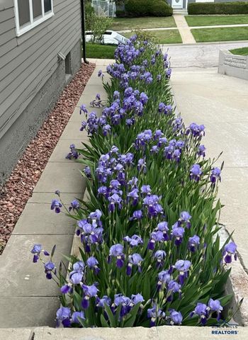 1605 11TH ST, Rapid City, SD 57701